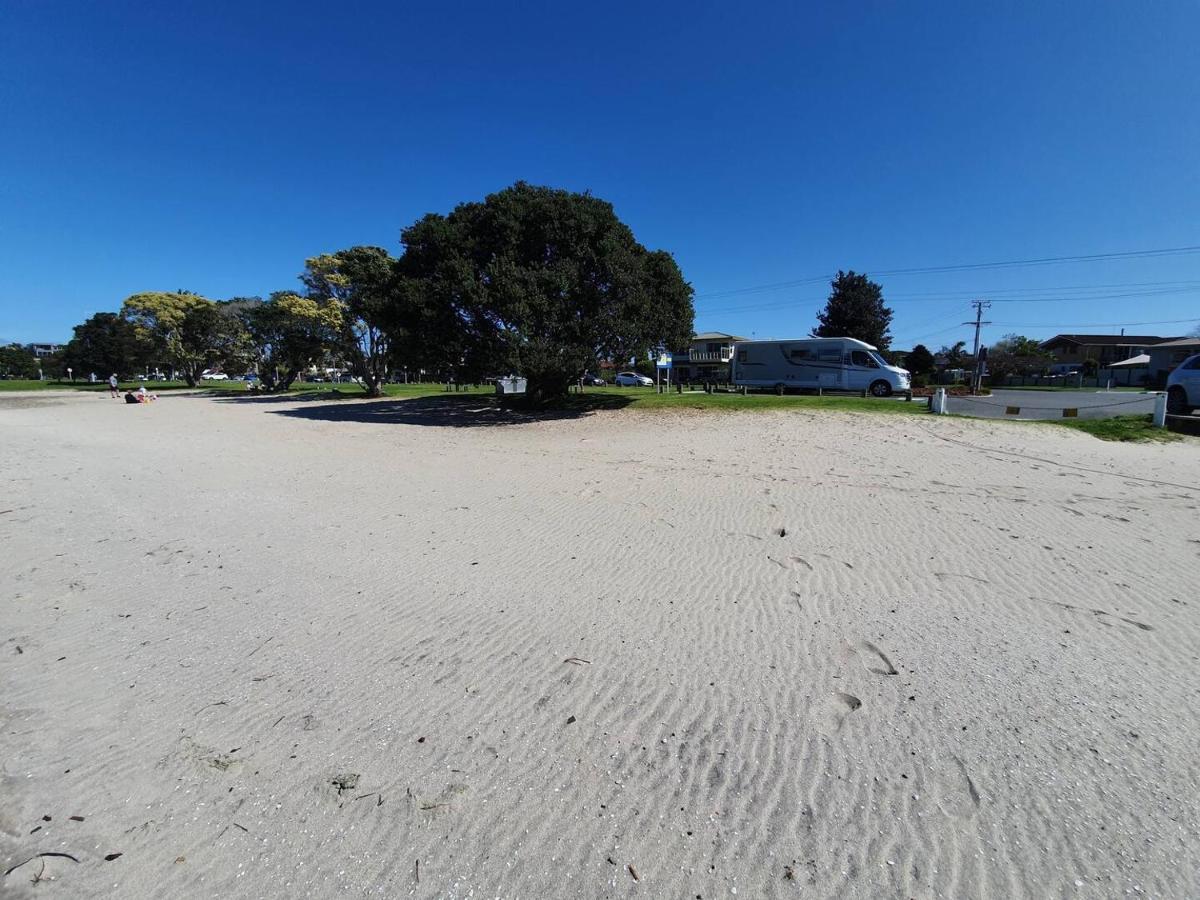 Tauranga - Big, Beautiful Villa On The Water! Εξωτερικό φωτογραφία